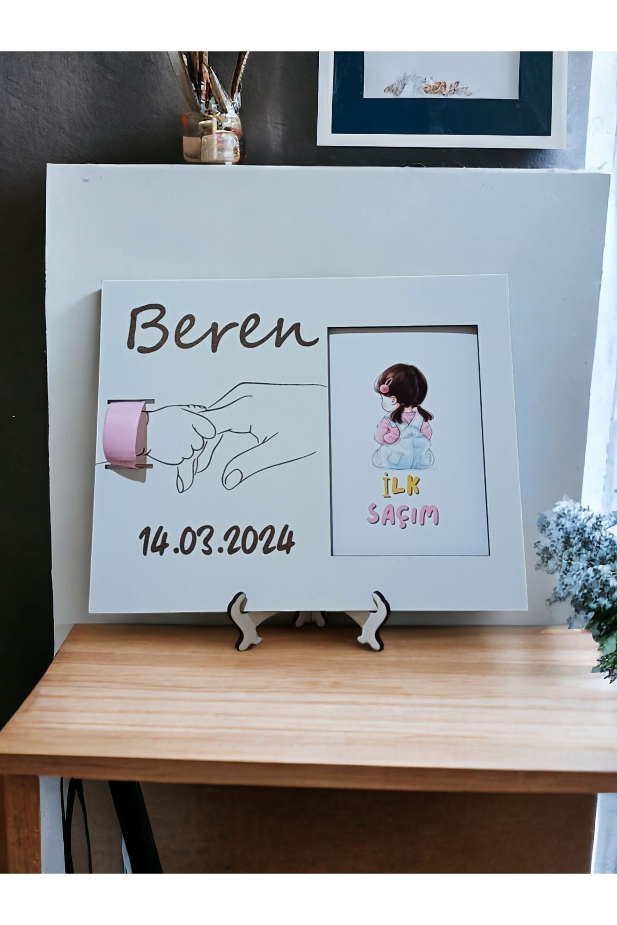 İlk Saçım Çerçevesi Bebek Anı Kartı Ile Bebeğimin Ilk Saç Hatırası (KİŞİYE ÖZEL ISİM VE TARİH)