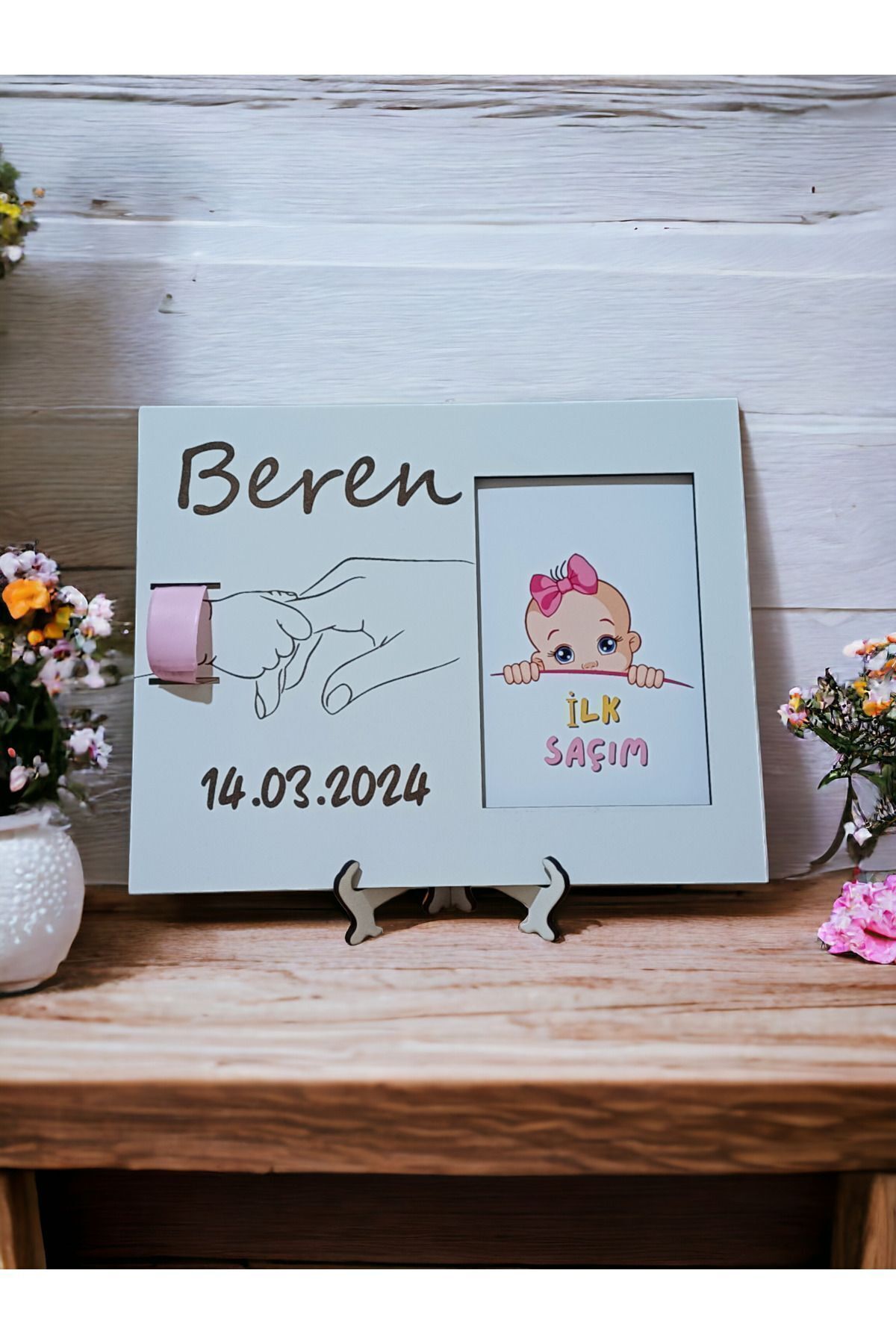 İlk Saçım Çerçevesi Bebek Anı Kartı Ile Bebeğimin Ilk Saç Hatırası (KİŞİYE ÖZEL ISİM VE TARİH)