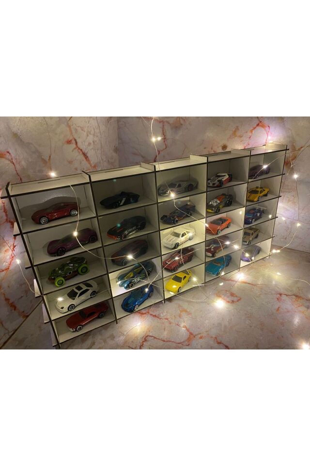 Ahşap Araba Rafı 25'li Beyaz Renk (Hotwheels ve Matcbox Arabaları Için Uygundur)