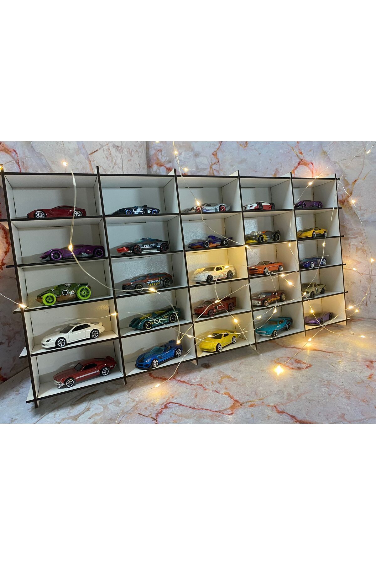 Ahşap Araba Rafı 25'li Beyaz Renk (Hotwheels ve Matcbox Arabaları Için Uygundur)