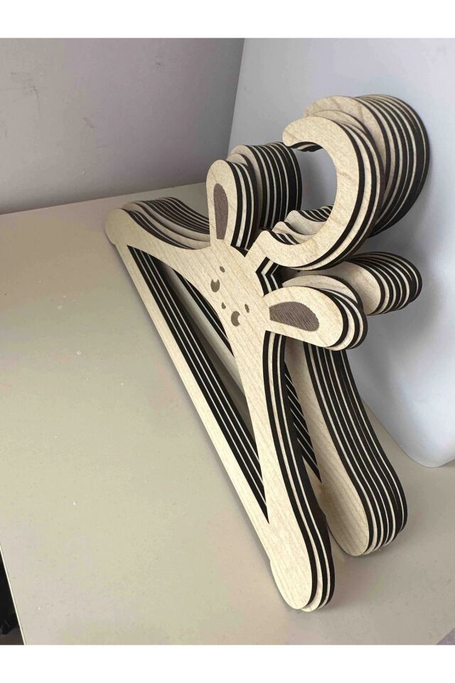 Ahşap Mdf Çocuk Askısı 12 Adet Sevimli Askılık Bebek Askılığı