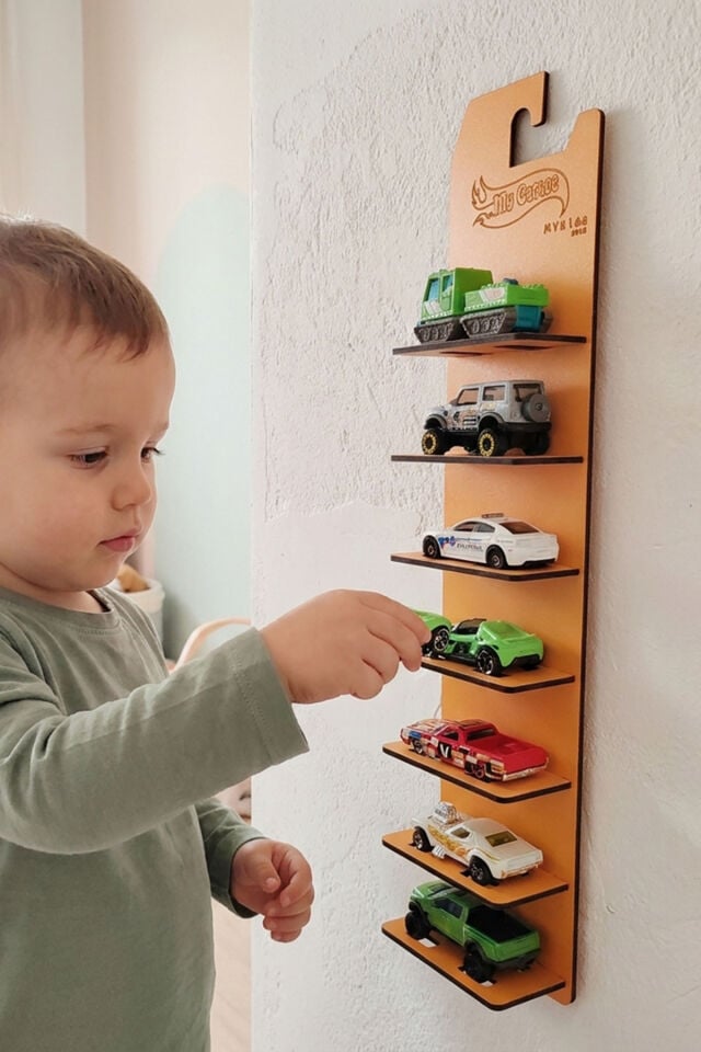 7'li Kule Araba Sergileme Standı – My Garage | Ahşap Koleksiyon Standı
