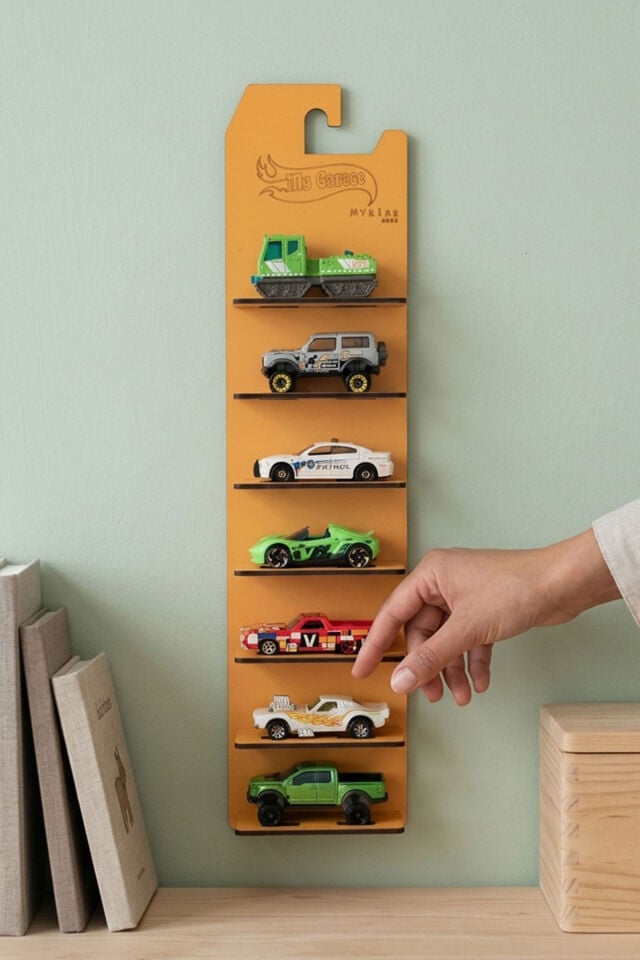 7'li Kule Araba Sergileme Standı – My Garage | Ahşap Koleksiyon Standı